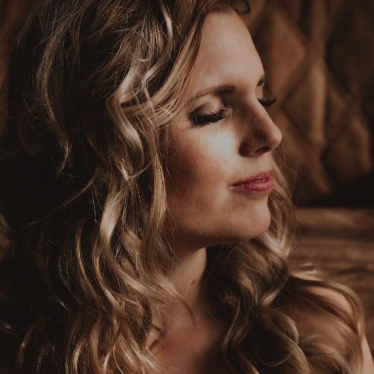 NEI therapeut Inge Herstel je innerlijke rust en vertrouwen met het traject van 5 sessies bij NEI therapeut Inge